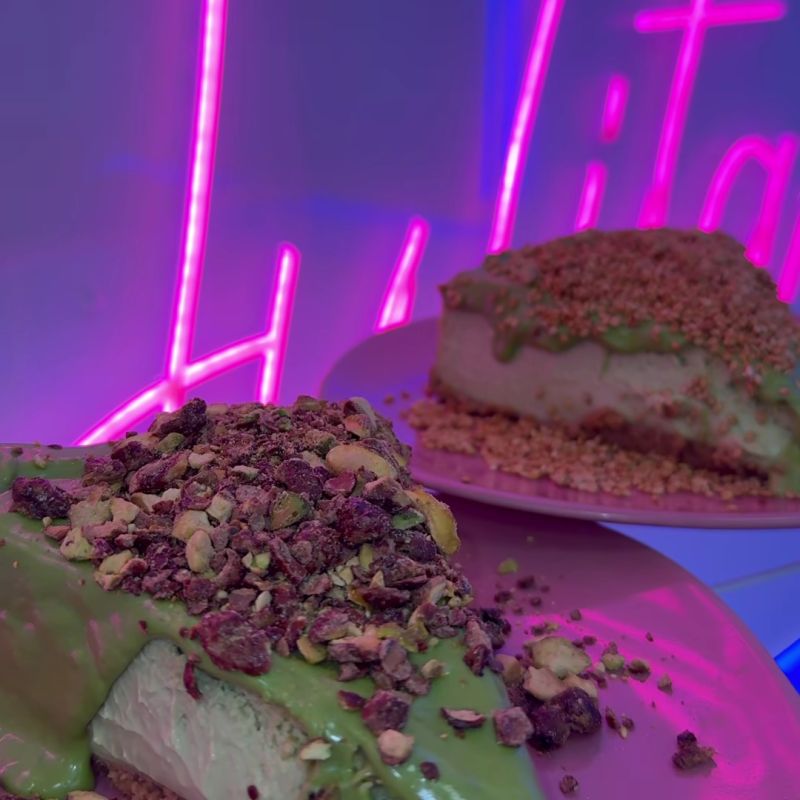 Matcha y Choco Blanco con Sésamo Garrapiñado